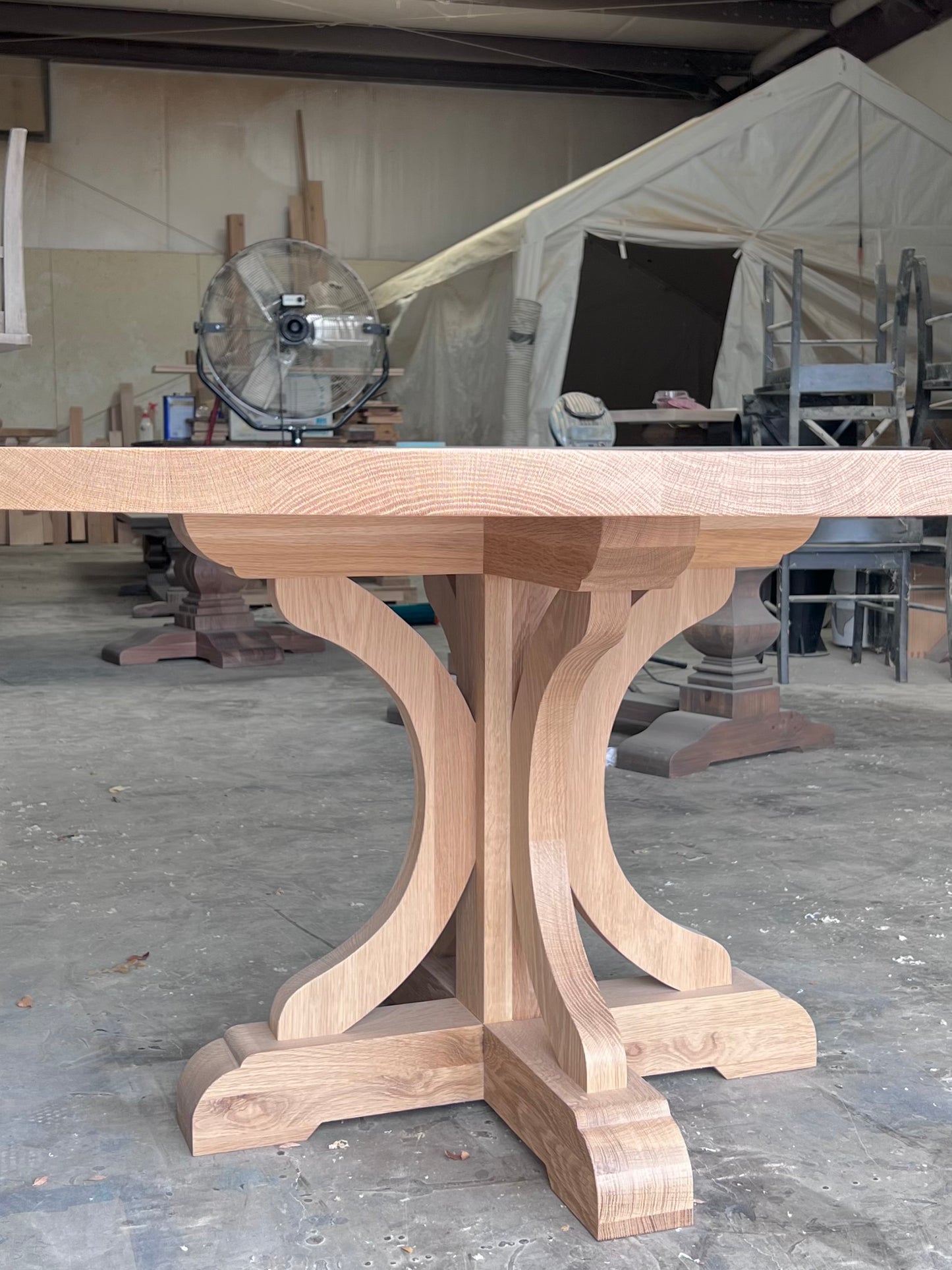 Round Curved Base Dining Table