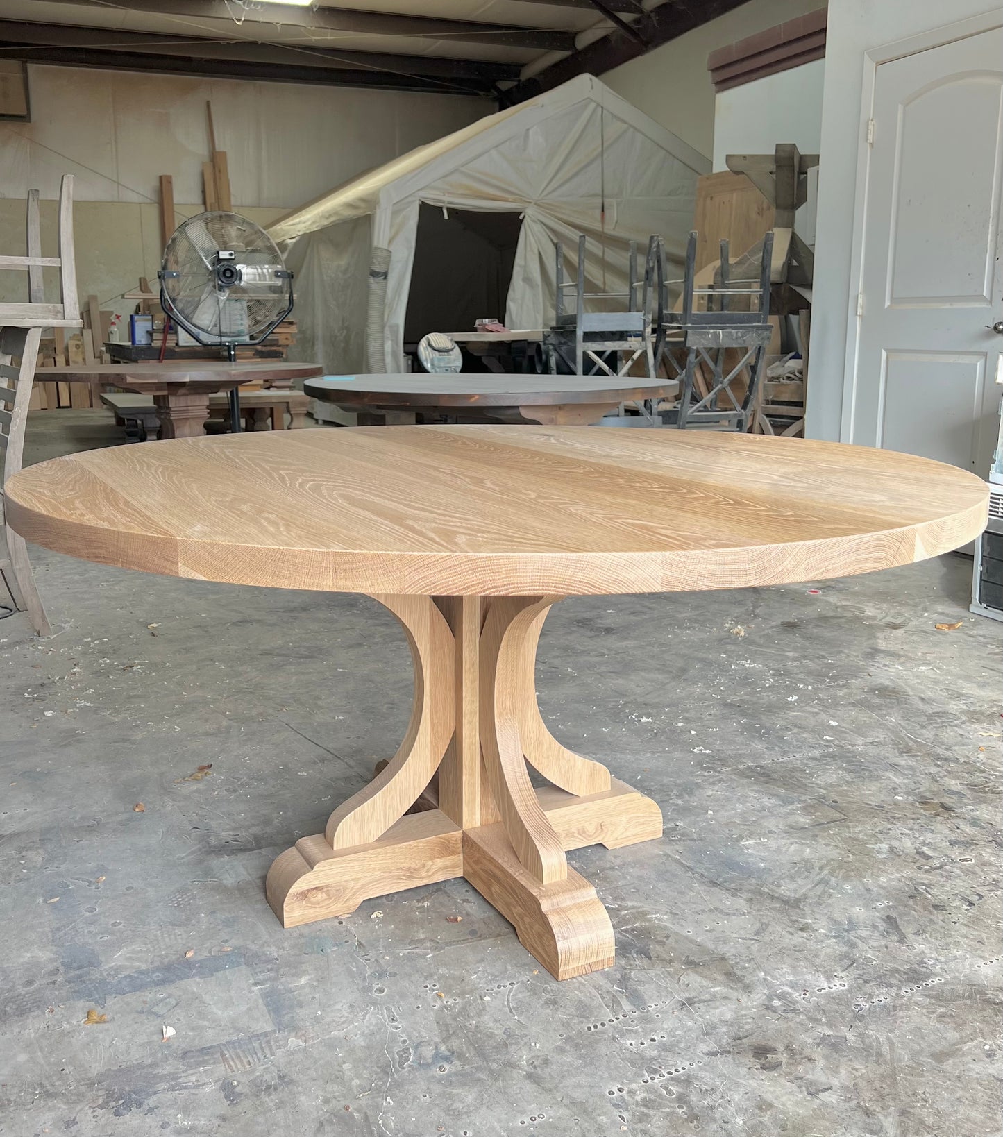 Round Curved Base Dining Table